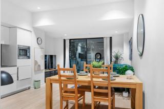 Central 2BR, CITY ESCAPE - 7