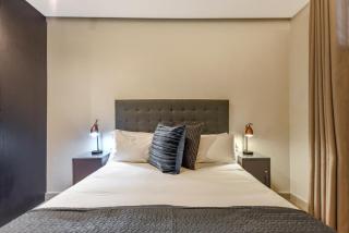 The Lineal Luxury Apartments - Airscape - 1