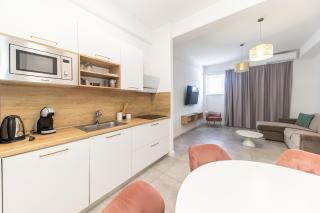 Apartments Lukas by Belmont Realty - 5