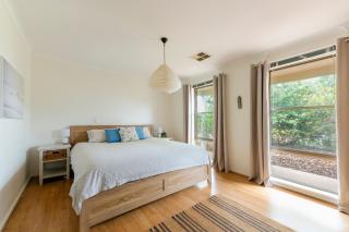 Delight On Downer - Coastal Family Escape - 1