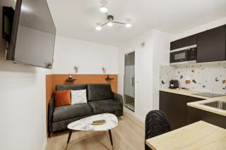 342 Suite Elena - Stunning Parisian apartment - 9