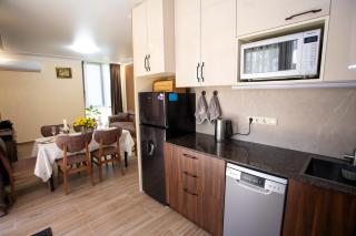 Magnetoria 3 BR House in pine forest - 3 mins to the sea - 4