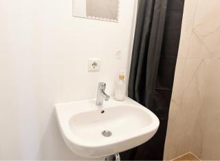 Cute City Nest for 2 - By City Center - Tram connection - Long Stay Friendly - 3rd District in Vienna - 2