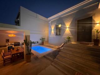 Gioma Luxury Villas - 1