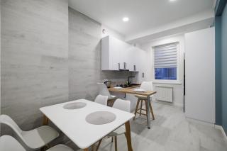 Bright Studio with Workspace - 7