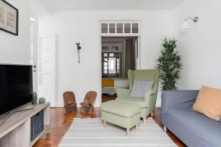 Garden Oasis Apartment with Patio - Lisbon - 2