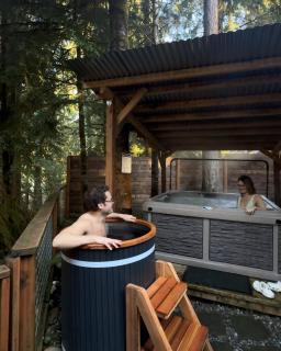Rusty Bridge River Lodge - Hot tub - Fireplace - Firepit - 3