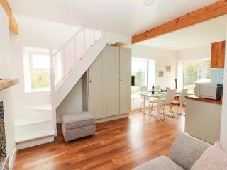 Artists Cottage - 3