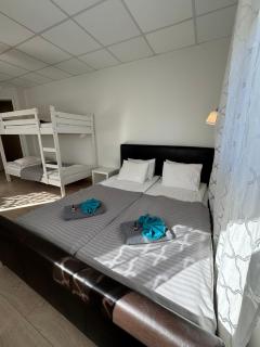 Konrad Guesthouse - 9