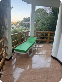 Mabel's Garden Stay - 2