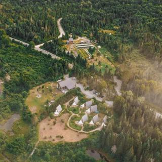 Farouche Tremblant Cabines nature avec bain nordique - 2
