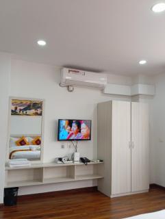 Himalayan Laligurans Apartments - 1