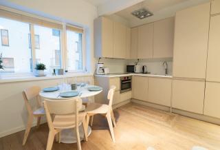 Kaksikerroksinen asunto Ullanlinnassa oma Spa - Helsinki - 4