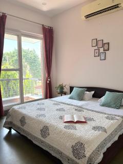 Red Brick House - 5