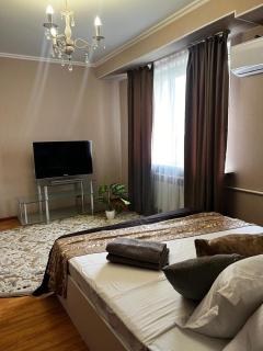 Кунаева 7 - 3