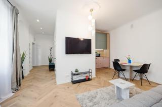 B68 Apartment 23 - 8
