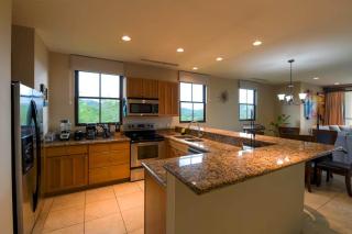 Ocean View Pacifico 3BR Luxury Condo - 2