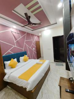 Hotel Hardik Palace - 1