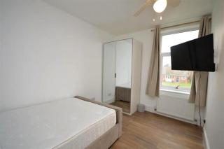 Comfortable 6BR Home - Coast & Sizewell Nearby - 5