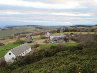 Kestrel, Longhouse Cottages - 3