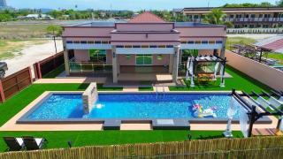 D' Village Private Pool Villa - 4