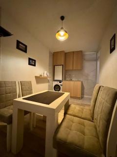 PrishtinaLik Apartments - 1