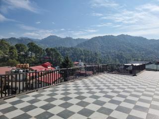 Hotel Dalhousie Delight - 5