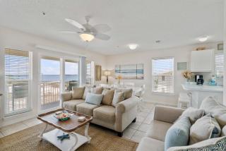 Gulf Island Condominiums #434 - 4