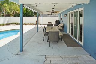 Beautiful house with heated swimming pool & Spa - 4
