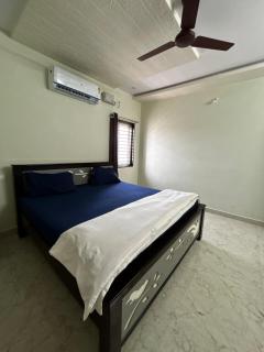 4-Bedroom luxary Homestay Perfect for Families and Groups - 5