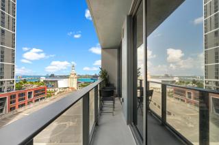 Stylish Condo in Downtown Miami Near Bayside - 7
