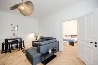 B68 Apartment 21 - 1