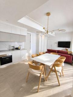 Sunny Waves & Coast 2 Apts, 6BR, AC & Heated POOL - 2