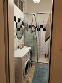 Room close to Burggasse Stadthalle - 4