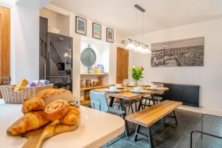 3 Bed in Whitby oc-w1018 - 2
