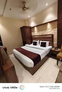 BNB Blossom-300 meters from golden temple - 7
