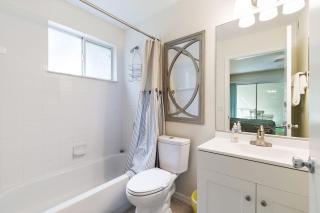 NEAR DIS & Sleeps 10! TWO King Master BR Suites, Bunks For The Kids, Private Patio, NO Steps, Pool, LOW Rates! - 4