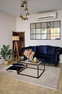 Central Apartment with a Panoramic View over Cairo - 1