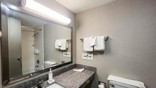 Motel 6 Fremont, OH - 5