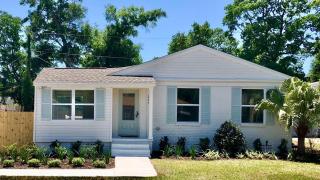 Cozy Cottage by the Bayou 2bed 1bath - 0