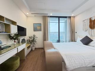 Jolie Apartment Vinhomes Green Bay - 5