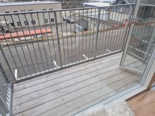 Sea View Apartment with balcony 2BR - 6