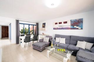 Villa Lomo Blanco by Villa Plus - 4
