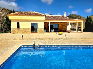 Bay View Villa, 360 Panoramic, Sea & Mountains - By Aloha Palma -  - 4