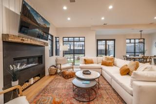 Park City White Pine Mountain Retreat | Walk to Ski, Free Shuttle, Mountain Views/Ski Waxes, Hot Tub - 3