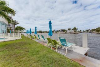 Elegant Waterfront Condo w/ Views in Pompano Beach - 9