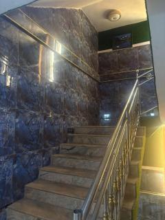 Gentle tower hotel and suites adekunle - 4