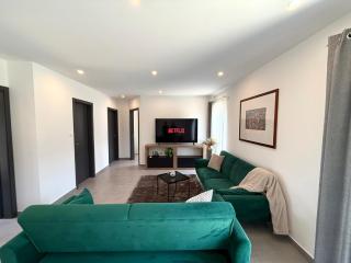 Local-Lux Garden Residence-12Guests-140m2-Free Parking - Kecskemét - 7