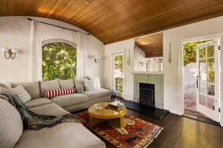 Hollywood Hideaway by Boutique - 8