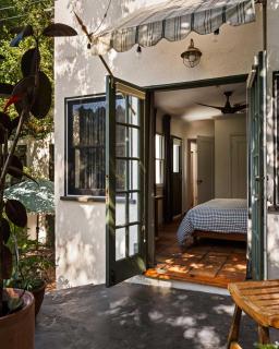 Hollywood Hideaway by Boutique - 6